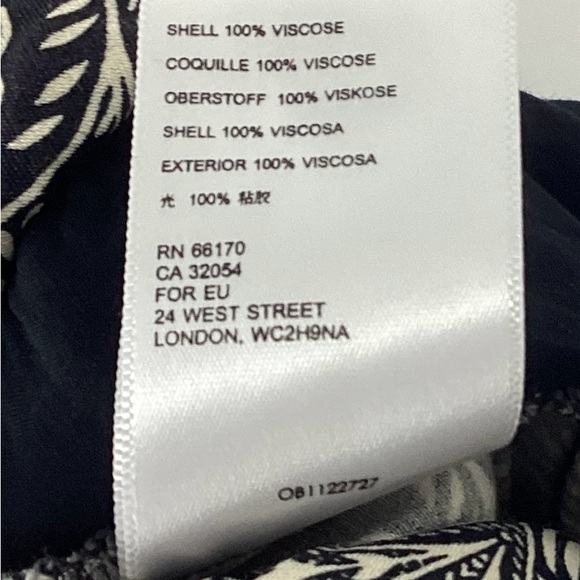 Anthropologie Zadie Black Printed button Jumpsuit Flutter sleeve Pockets - Picture 9 of 12